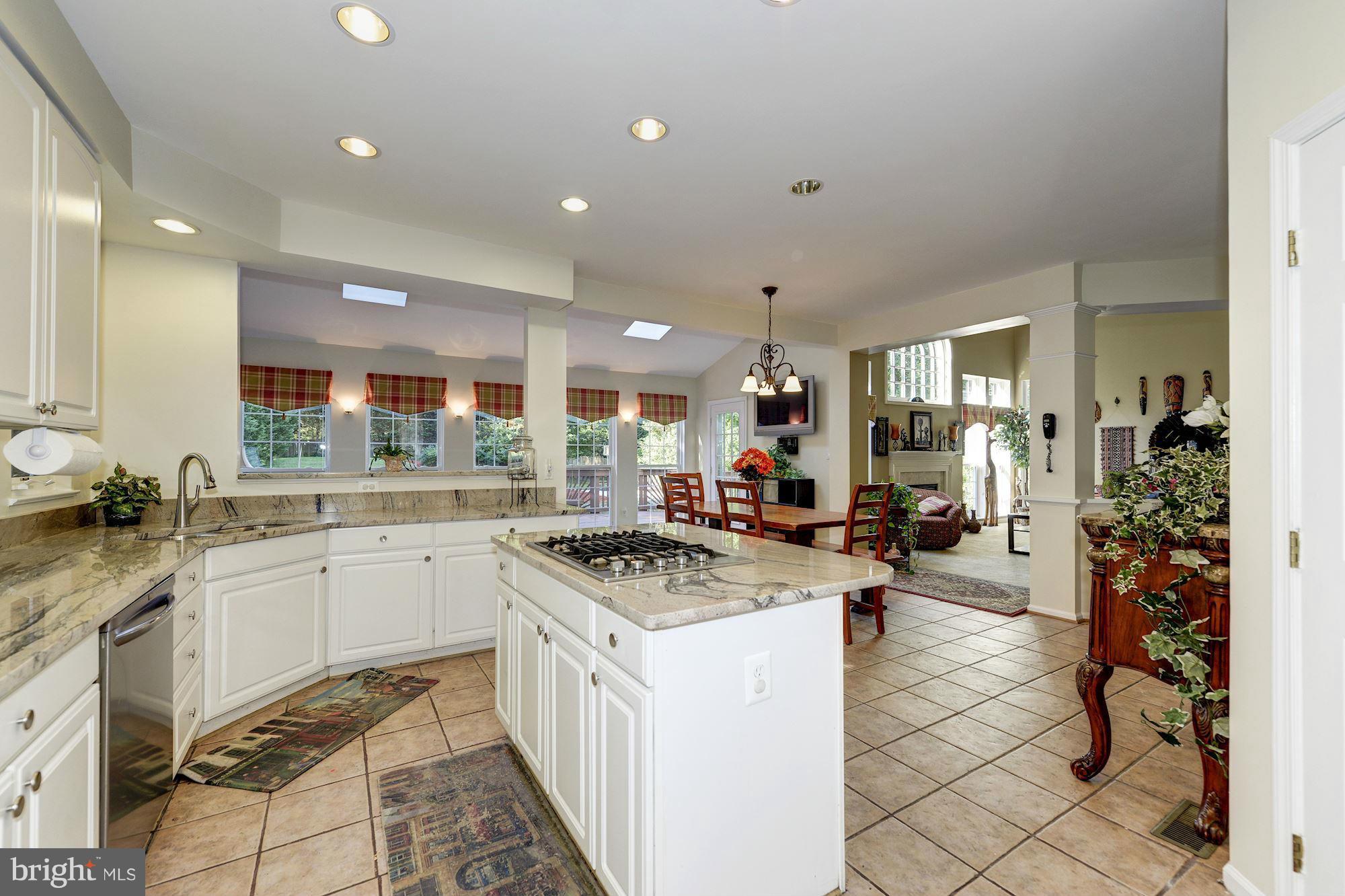 6709 Catskill Road Lorton, VA 22079 - Photo 9 of 30 Kitchen