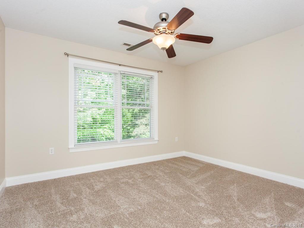 72 Vintage Road Candler, NC 28715 - Photo 18 of 36 Gallery Image 18