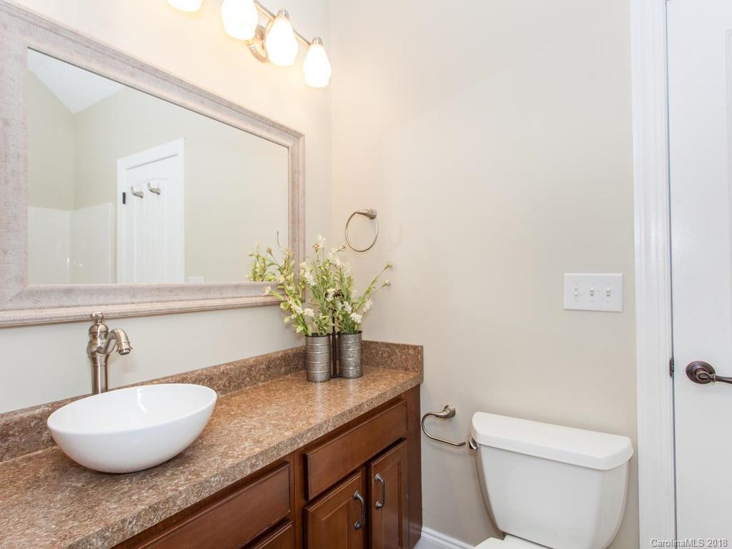 72 Vintage Road Candler, NC 28715 - Photo 20 of 36 Gallery Image 20