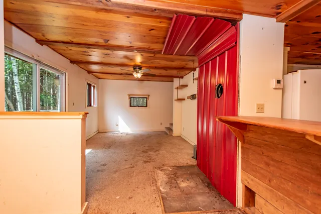 $250,000 | 14 Pinkie Lane, Southport, ME 04576