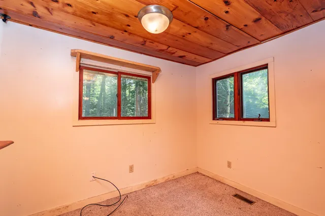 $250,000 | 14 Pinkie Lane, Southport, ME 04576