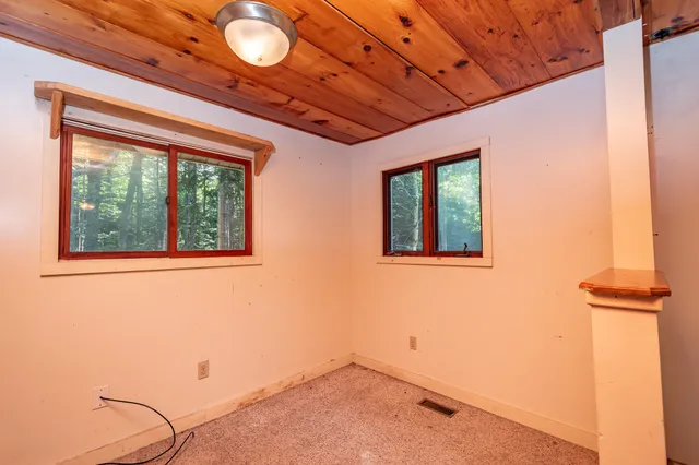 $250,000 | 14 Pinkie Lane, Southport, ME 04576