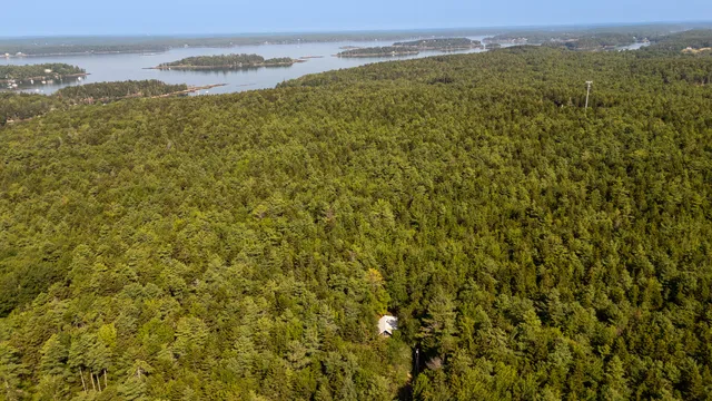 $250,000 | 14 Pinkie Lane, Southport, ME 04576