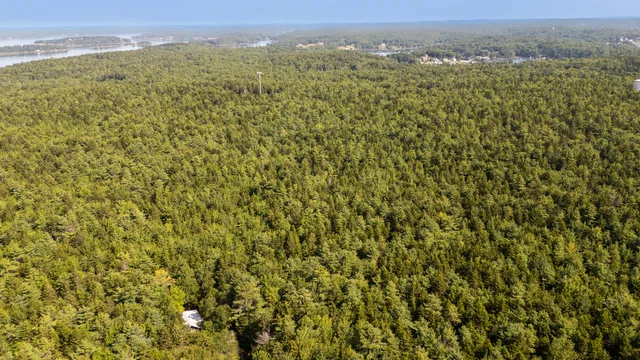 $250,000 | 14 Pinkie Lane, Southport, ME 04576