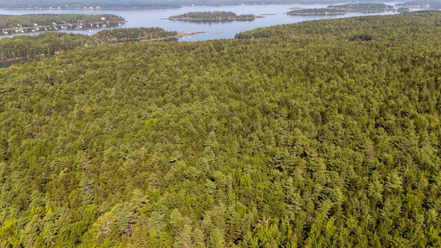 $250,000 | 14 Pinkie Lane, Southport, ME 04576