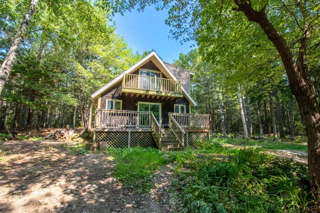 $250,000 | 14 Pinkie Lane, Southport, ME 04576