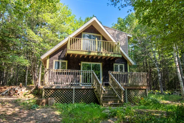 $250,000 | 14 Pinkie Lane, Southport, ME 04576