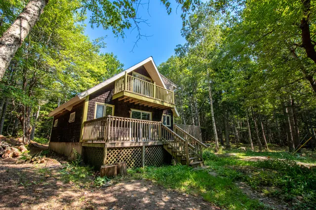 $250,000 | 14 Pinkie Lane, Southport, ME 04576