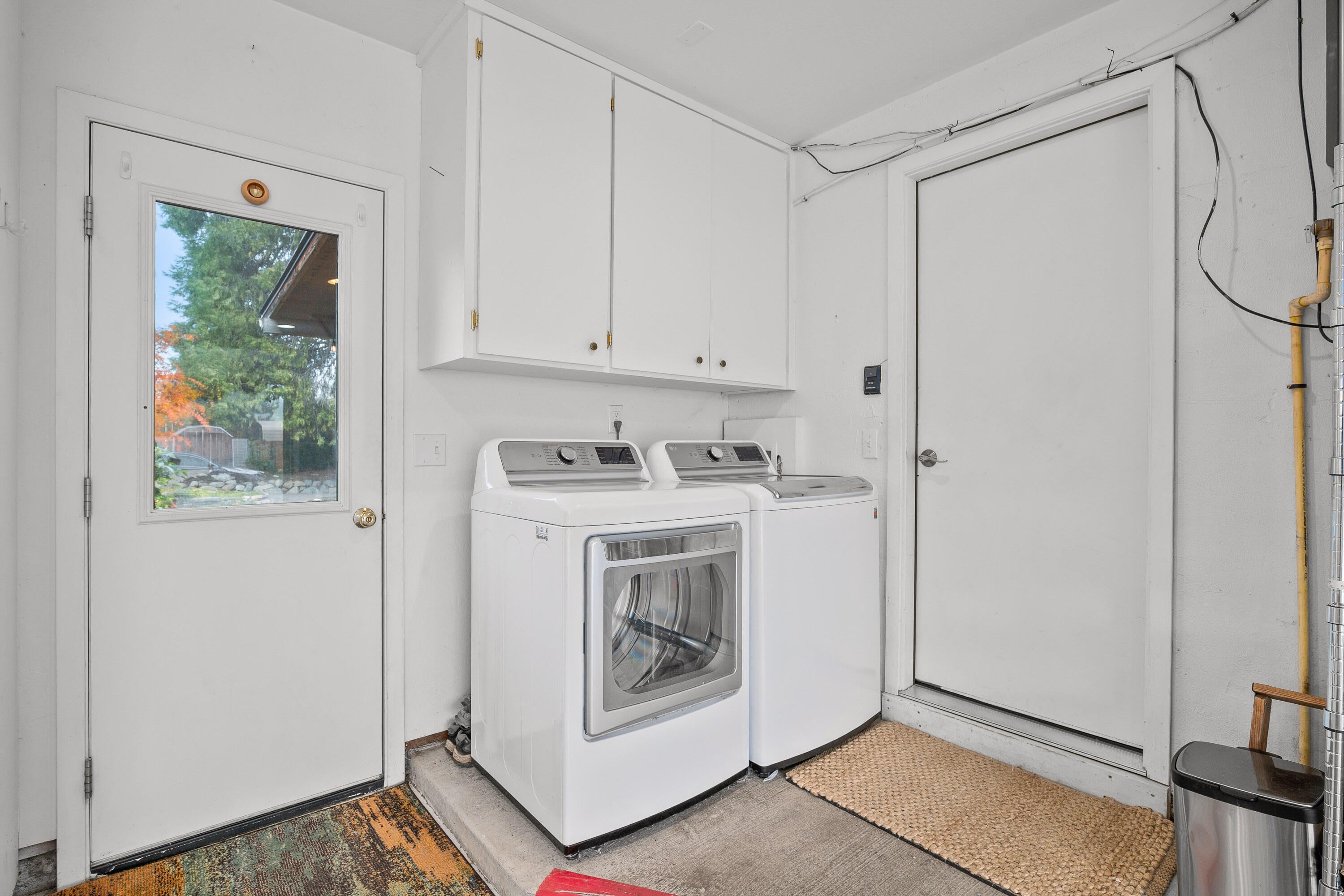 905 Comet Way Central Point, OR 97502 - Photo 22 of 33 22