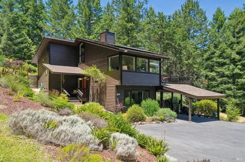 $1,600,000 | 2975 Joy Road, Occidental, CA 95465