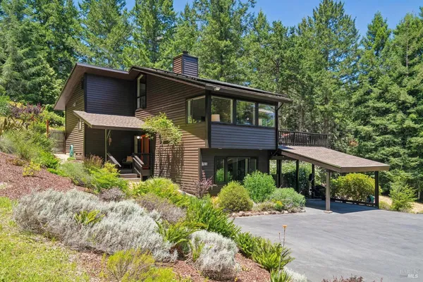 $1,600,000 | 2975 Joy Road, Occidental, CA 95465