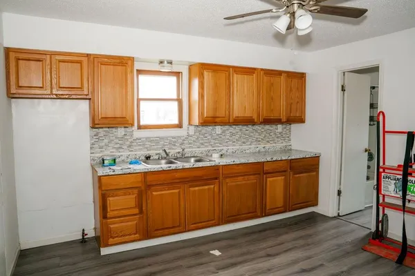 $55,000 | 708 East Antelope Street, Girard, KS 66743