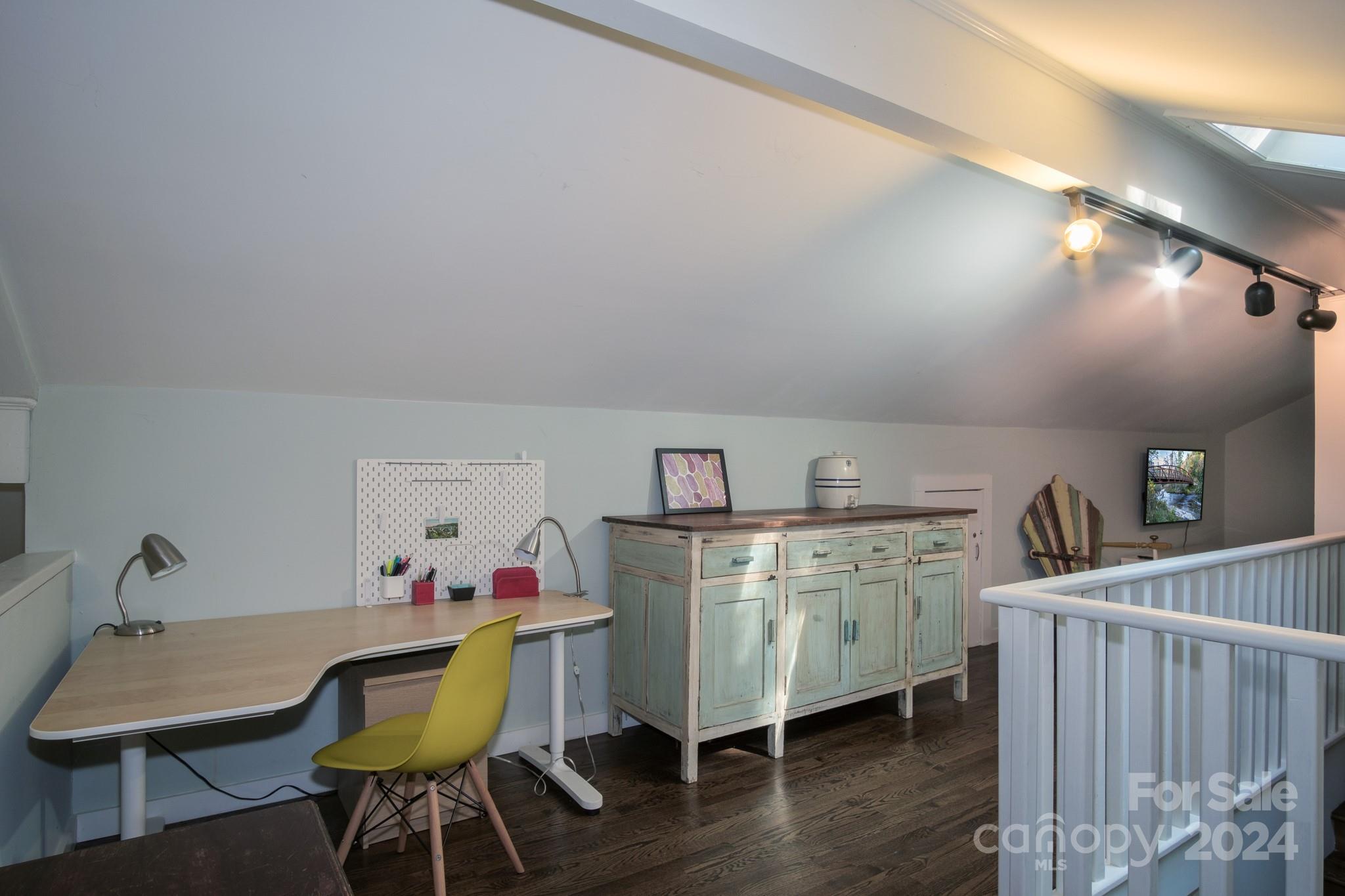 399 Oriole Road Brevard, NC 28712 - Photo 34 of 45 Gallery Image 34