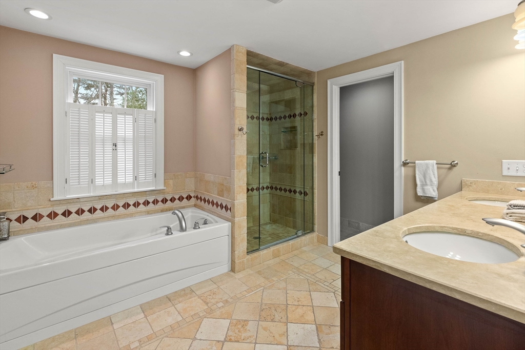 1 Acorn Way Georgetown, MA 01833 - Photo 28 of 42 Gallery Image 28