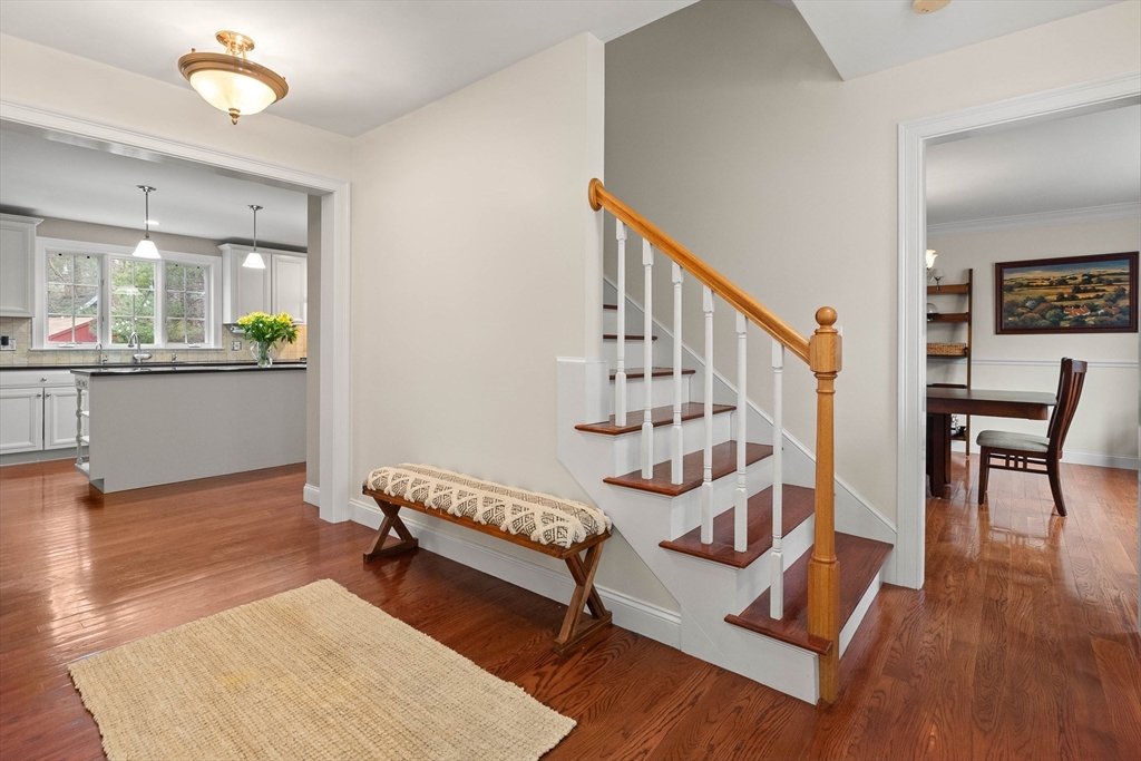 1 Acorn Way Georgetown, MA 01833 - Photo 4 of 42 Gallery Image 4