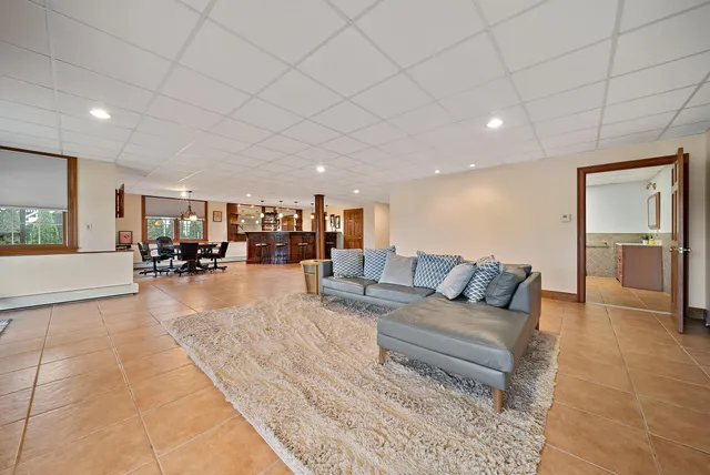 $6,500 | 20 Gillis Terrace, Salem, NH 03079