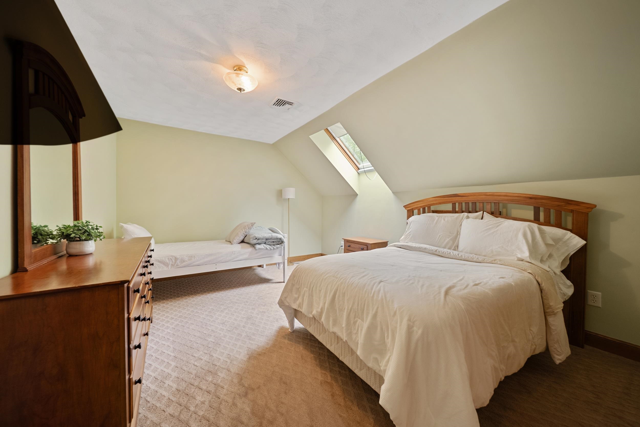 20 Gillis Terrace Salem, NH 03079 - Photo 26 of 32