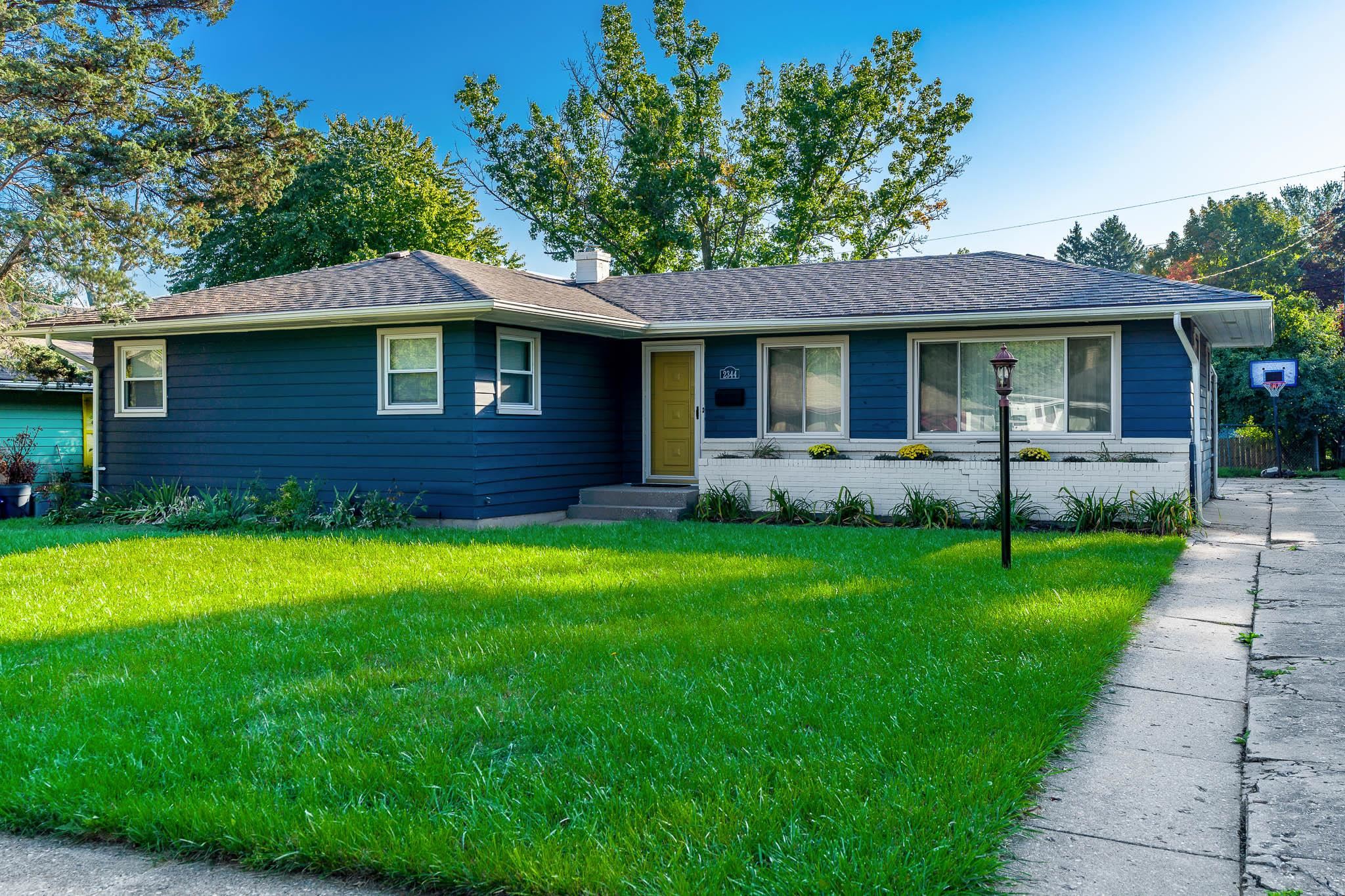 2344 Wisconsin Road Rockford, IL 61108 - Photo 1 of 45 Gallery Image 1