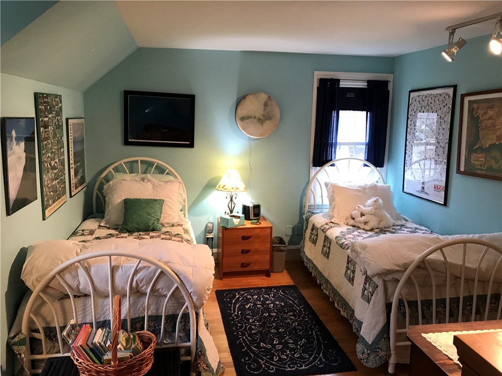 7 Surrey Road Barrington, RI 02806 - Photo 17 of 22