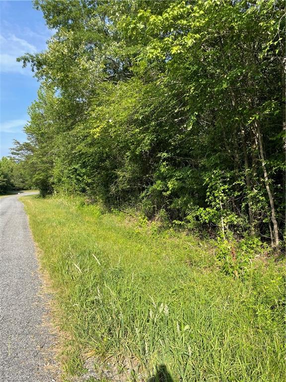 3 Garden Road Eden, NC 27288 - Photo 2 of 2 Gallery Image 2