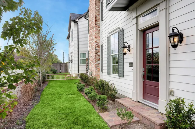 $3,500 | 2512 Hollister Road, Houston, TX 77080