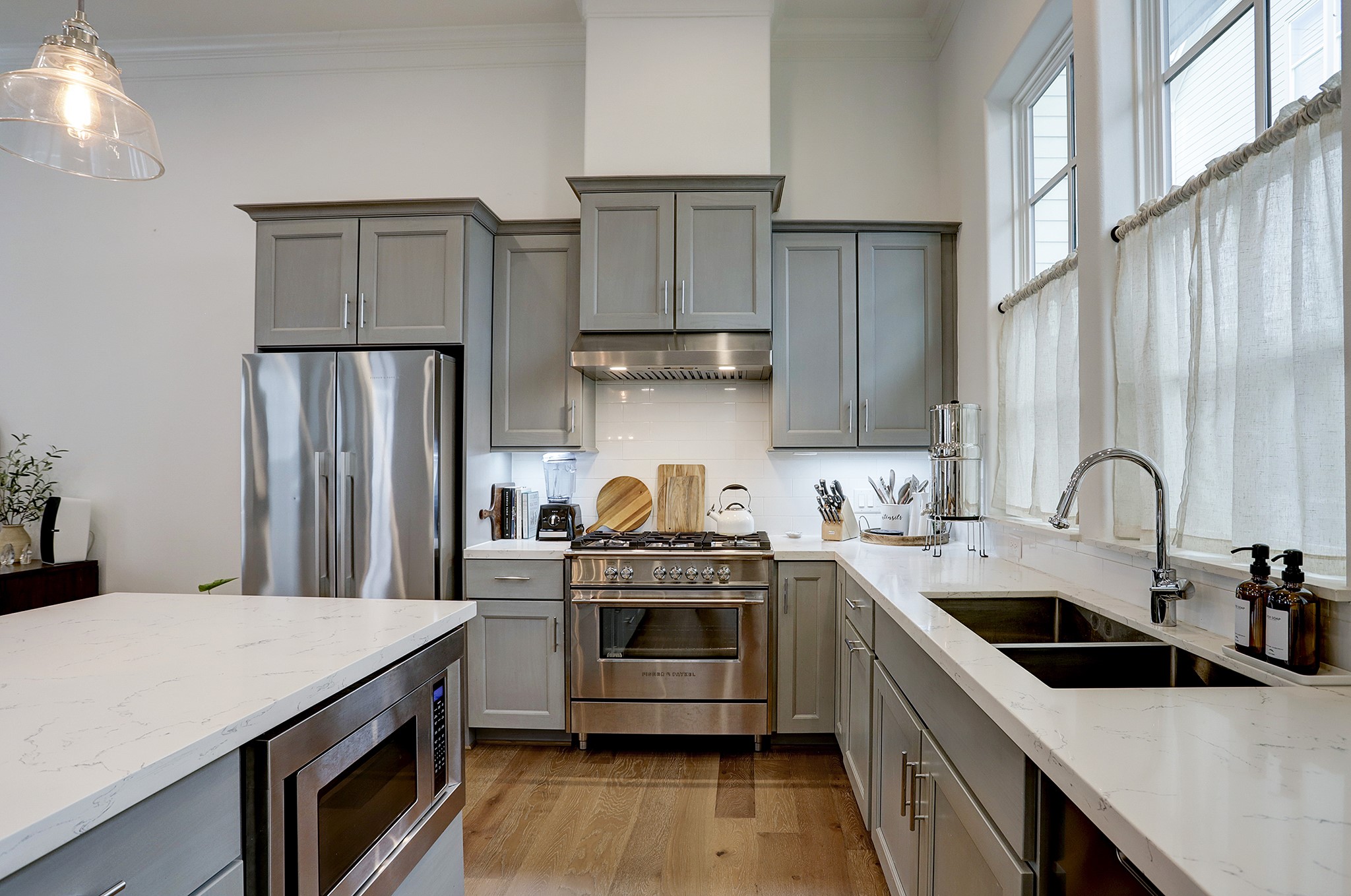 2512 Hollister Road Houston, TX 77080 - Photo 8 of 41 Fisher & Peykal appliances, including a 36" gas range