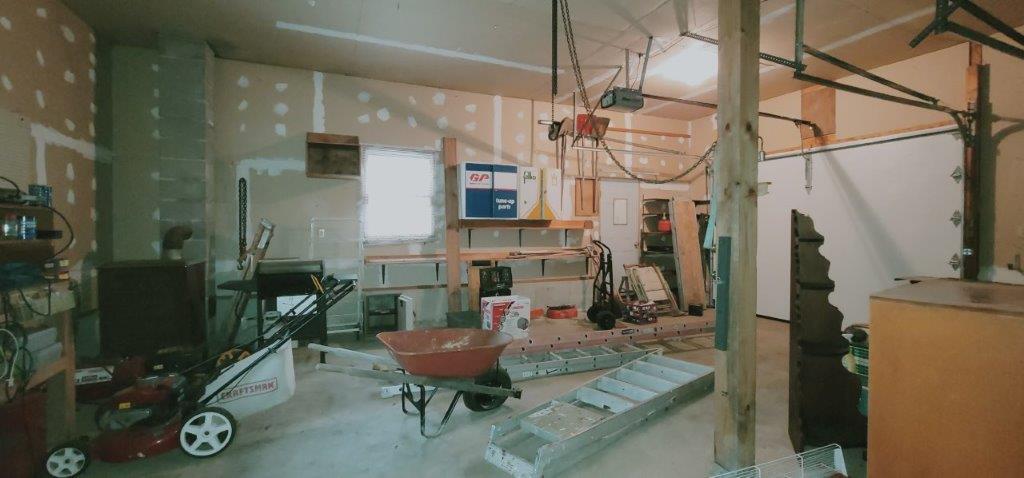 285 Roxbury Notch Road Roxbury, ME 04275 - Photo 30 of 40 31 Garage