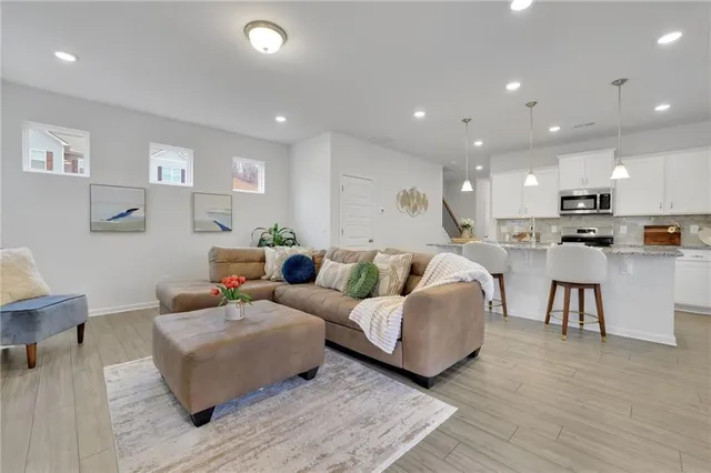 $360,000 | 803 Dundee Way, Cartersville, GA 30121