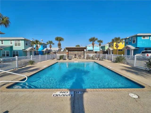 $584,900 | 2606 Eleventh Street, Unit 21, Port Aransas, TX 78373