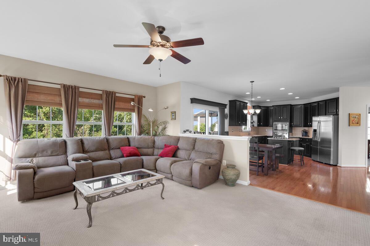 18502 Crossview Road Boyds, MD 20841 - Photo 12 of 68 Family Room Open to the Kitchen