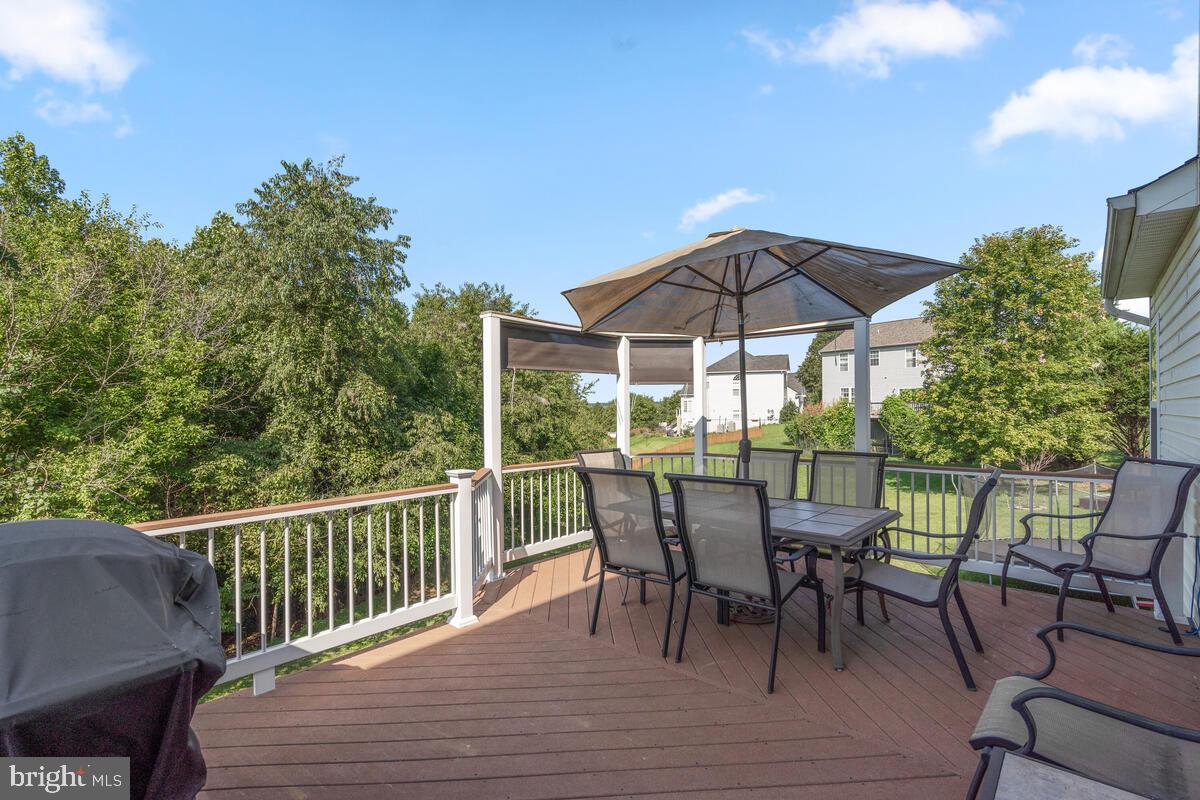 18502 Crossview Road Boyds, MD 20841 - Photo 15 of 68 Main-Level Deck