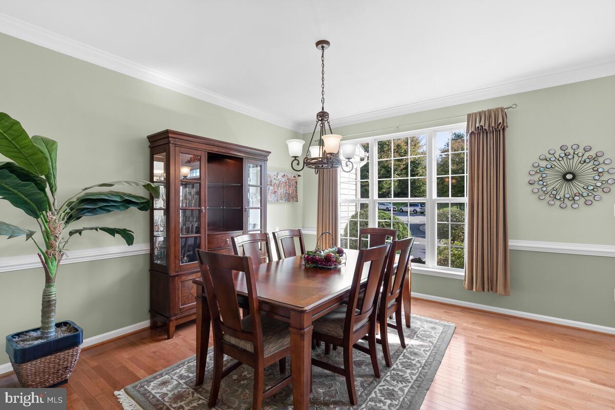 18502 Crossview Road Boyds, MD 20841 - Photo 29 of 68 Formal Dining Room