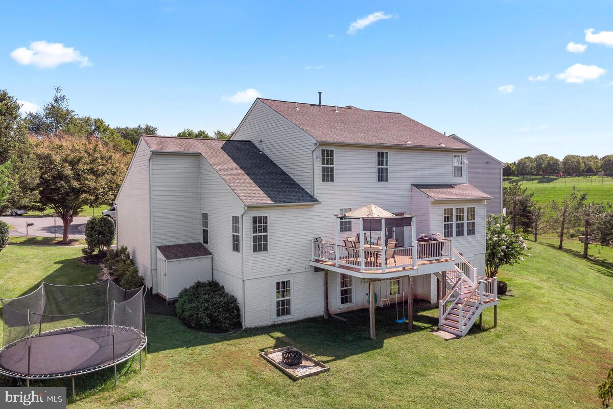 18502 Crossview Road Boyds, MD 20841 - Photo 53 of 68 Backyard