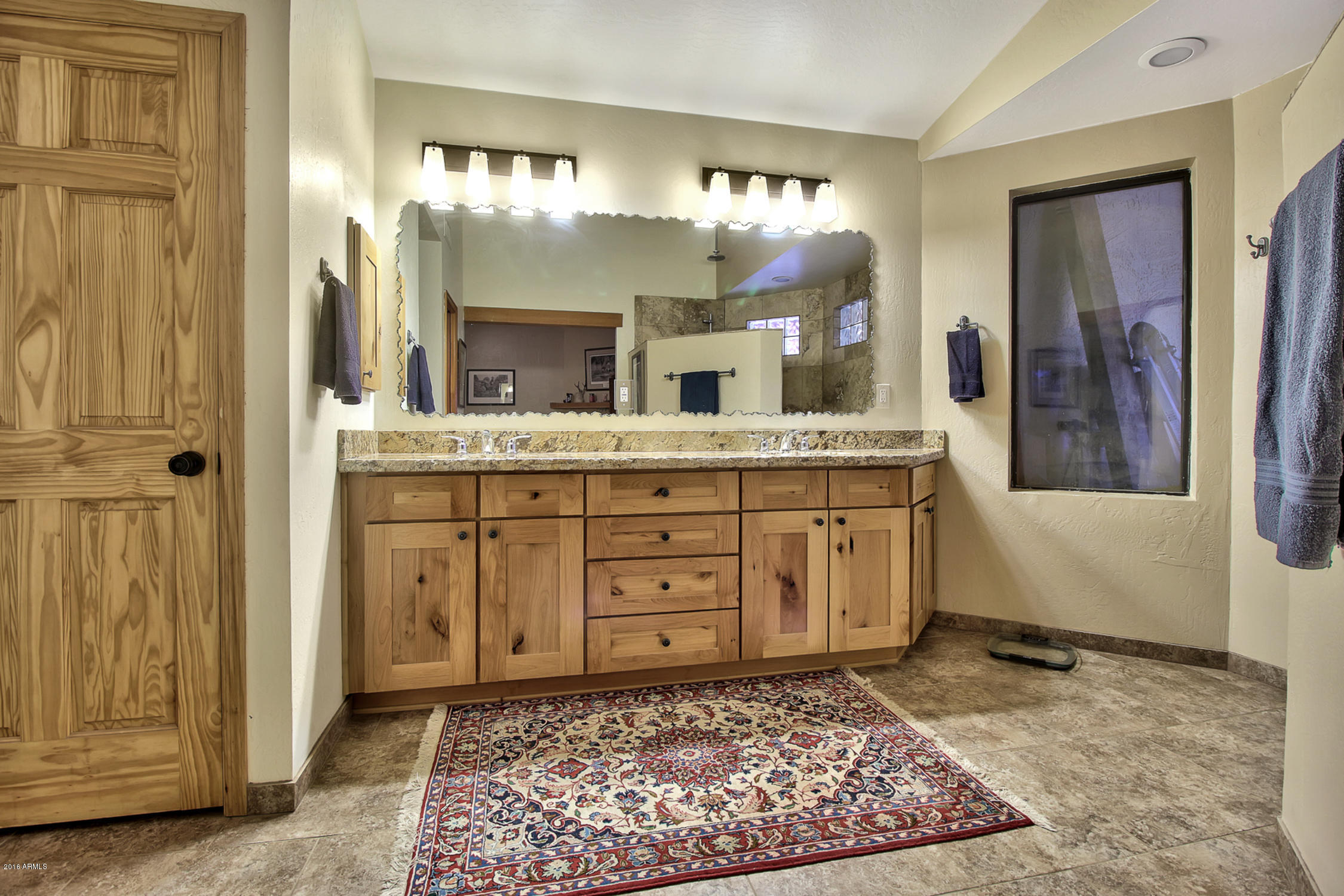 1112 East Maddock Road Phoenix, AZ 85086 - Photo 24 of 53 Master_Bedroom bath_1