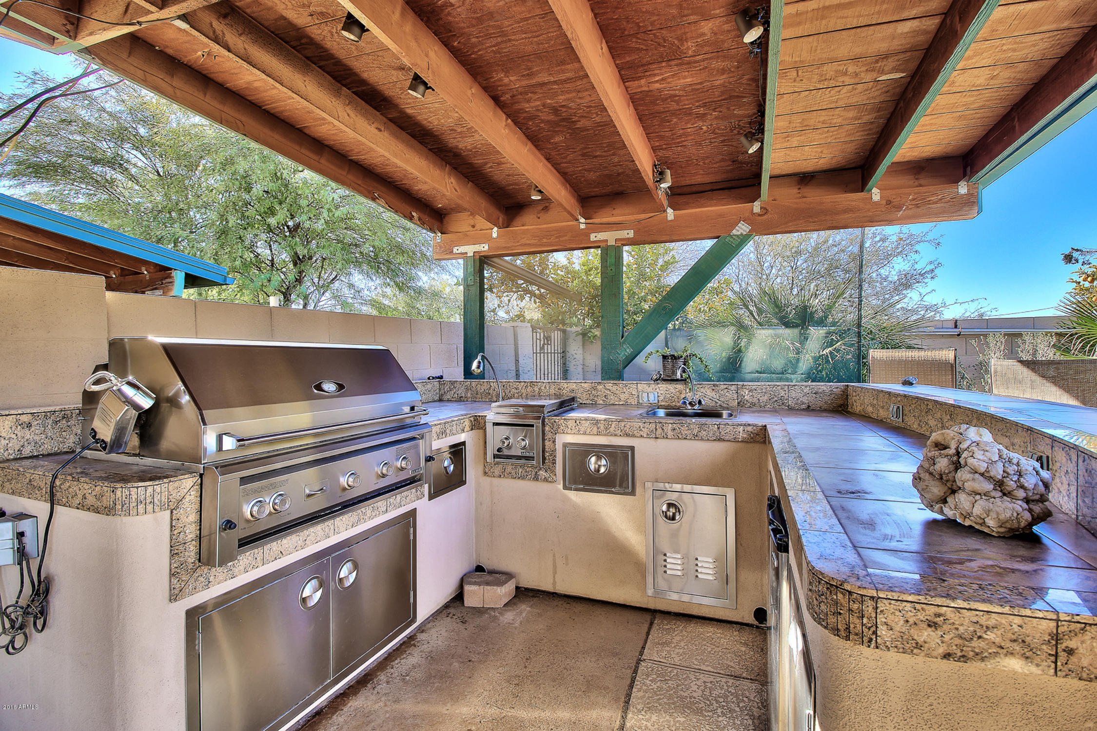 1112 East Maddock Road Phoenix, AZ 85086 - Photo 37 of 53 Built_in_BBQ Kitchen