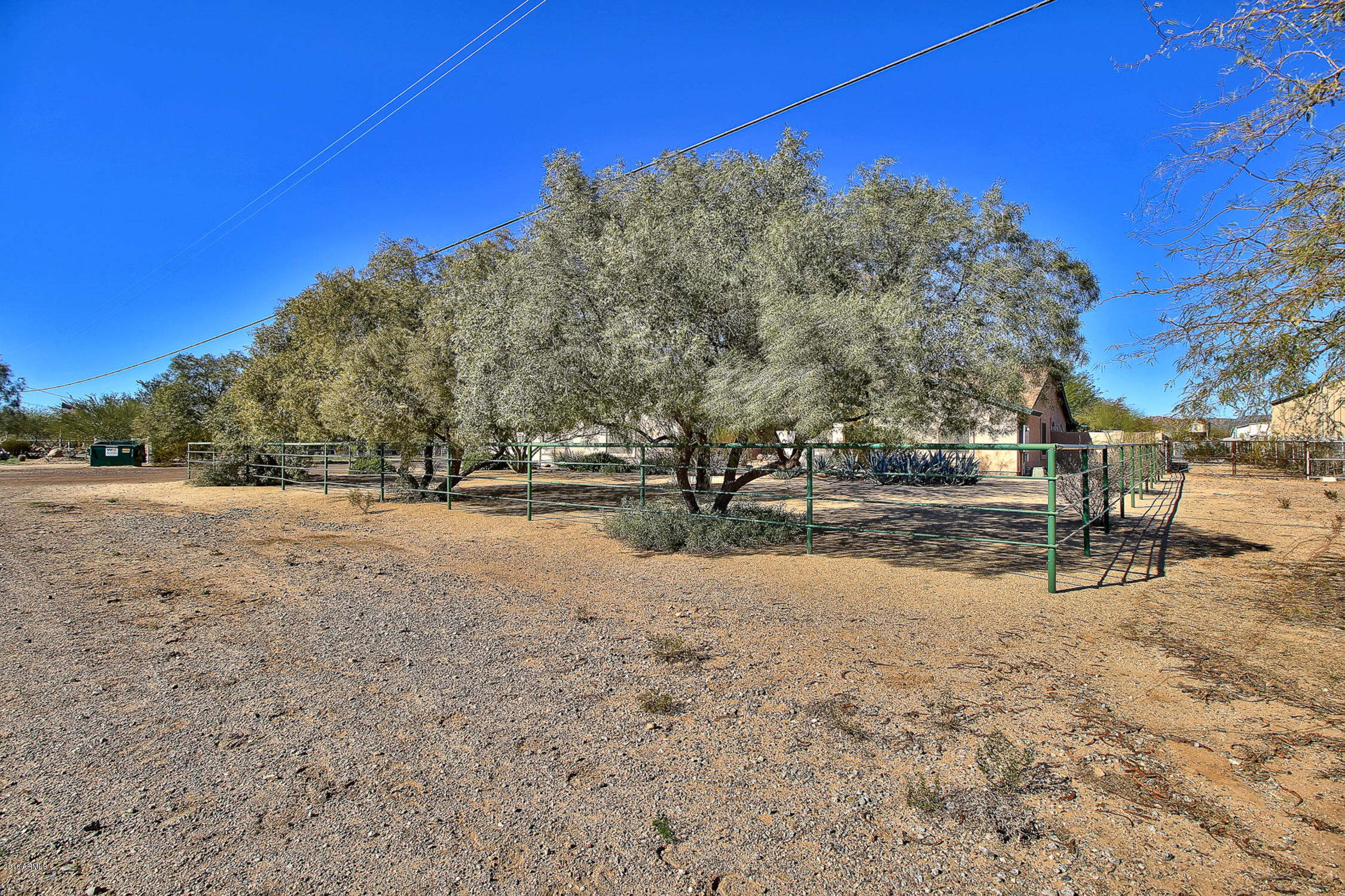 1112 East Maddock Road Phoenix, AZ 85086 - Photo 51 of 53 z Front_of_Home_1