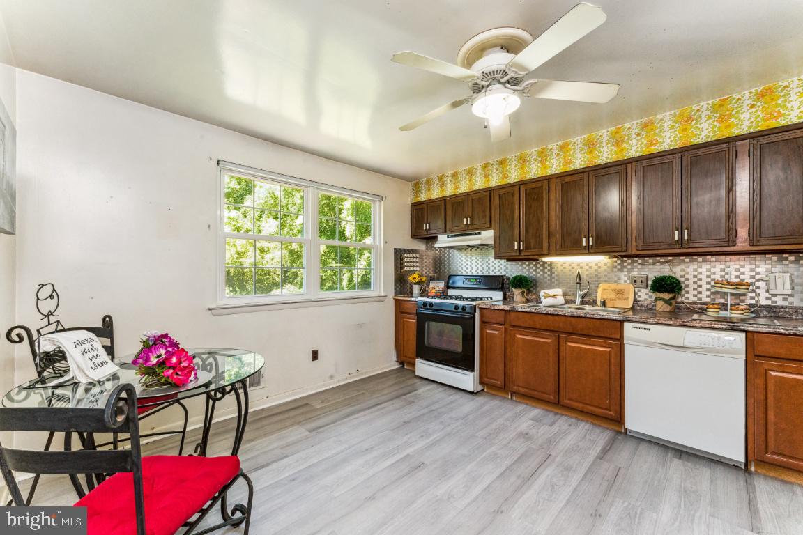 8703 Canberra Drive Clinton, MD 20735 - Photo 16 of 38