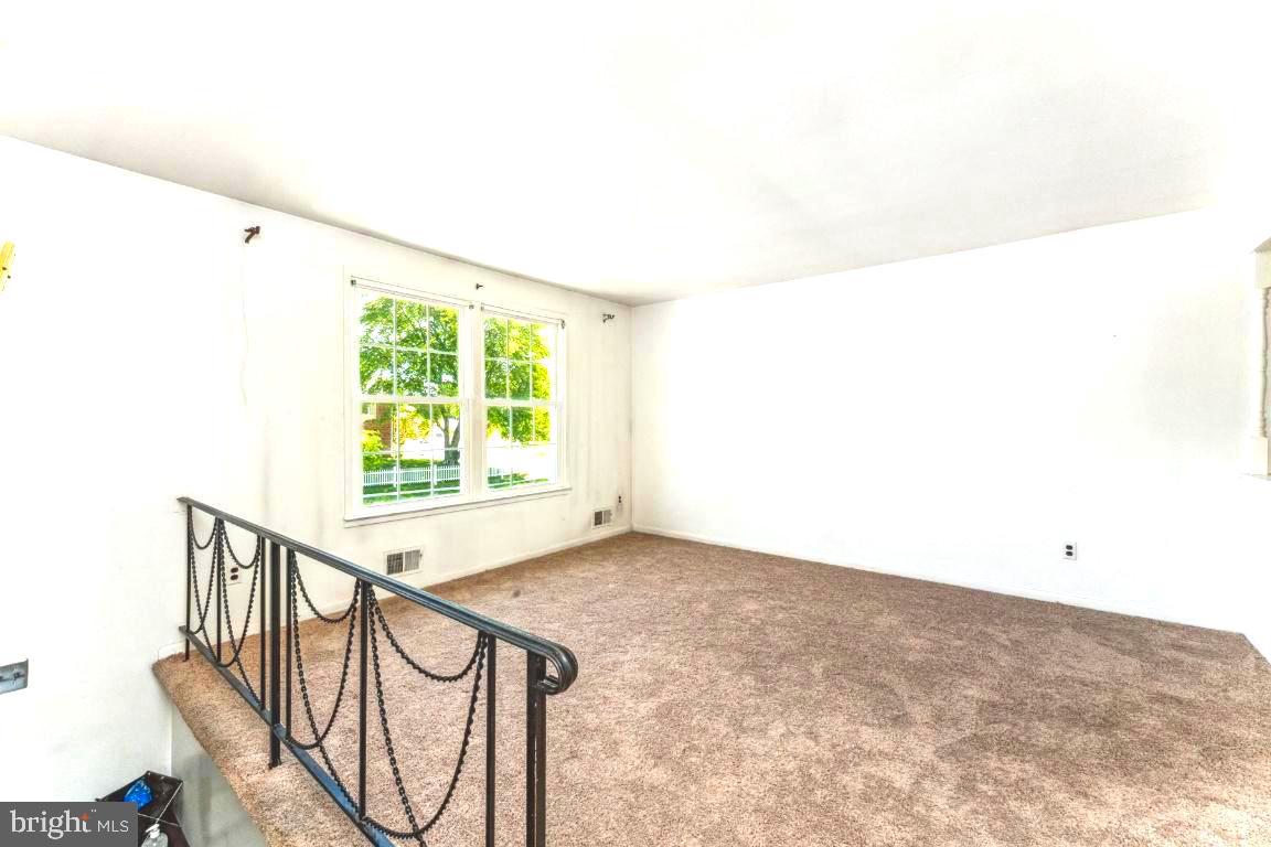 8703 Canberra Drive Clinton, MD 20735 - Photo 10 of 38