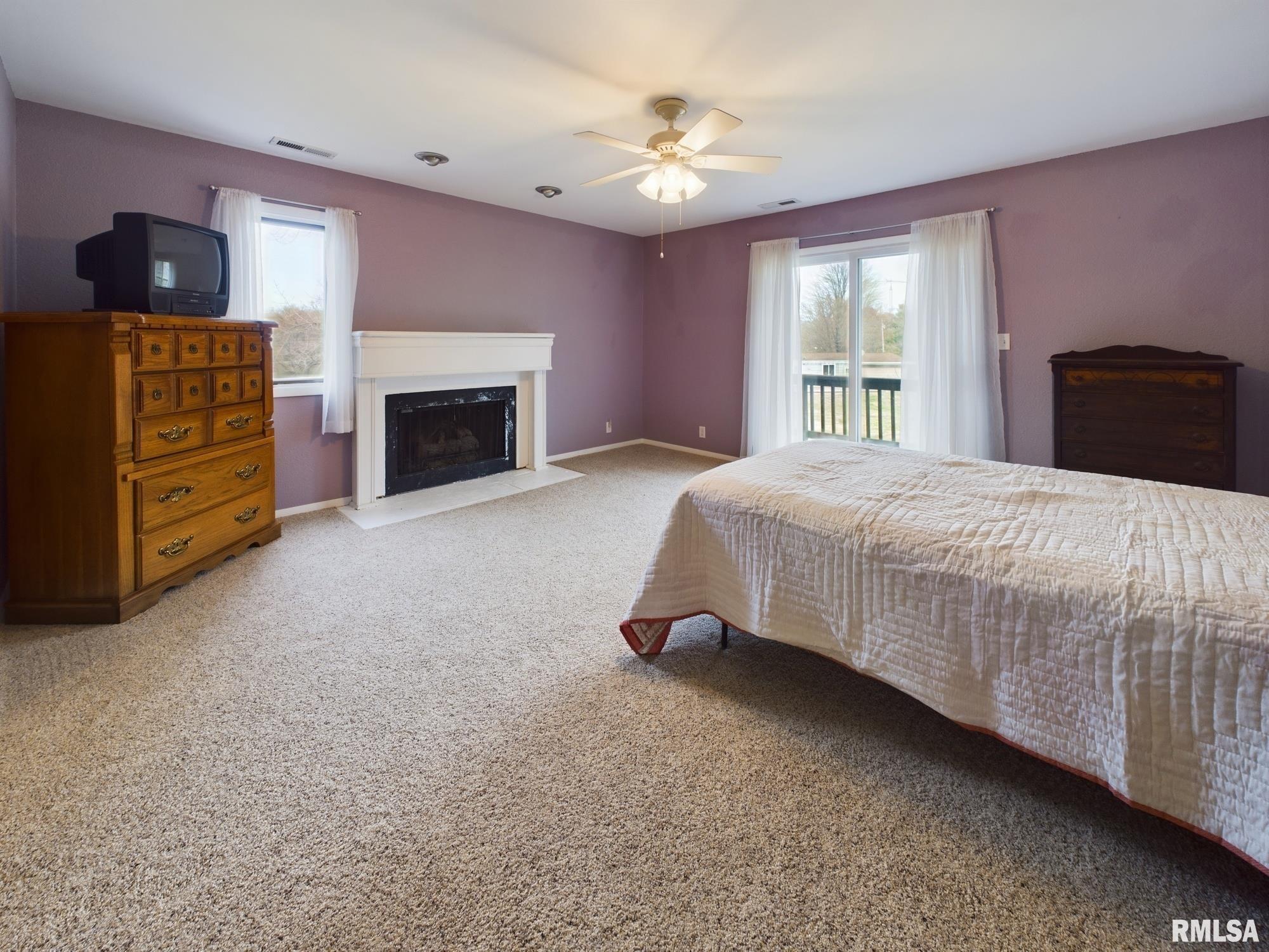 7936 Gooseberry Lane Springfield, IL 62707 - Photo 10 of 26 Gallery Image 10