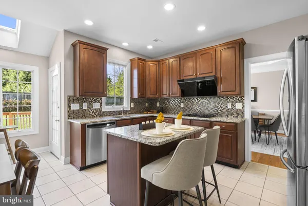 $900,000 | 14128 Bear Creek Drive, Boyds, MD 20841