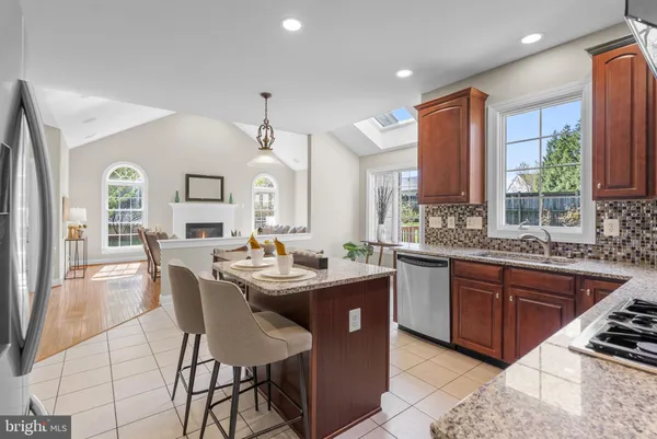 $900,000 | 14128 Bear Creek Drive, Boyds, MD 20841