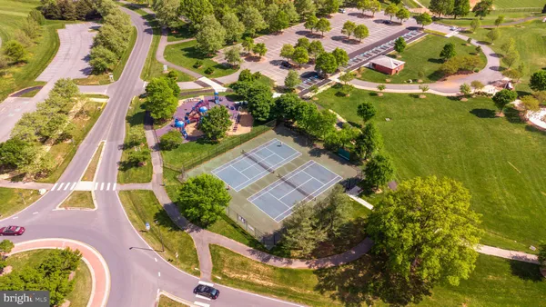 $900,000 | 14128 Bear Creek Drive, Boyds, MD 20841