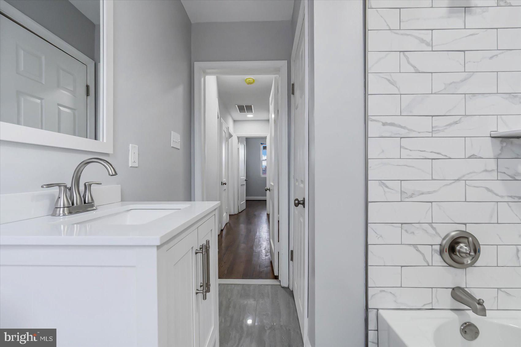 4929 West Hills Road Baltimore, MD 21229 - Photo 34 of 44