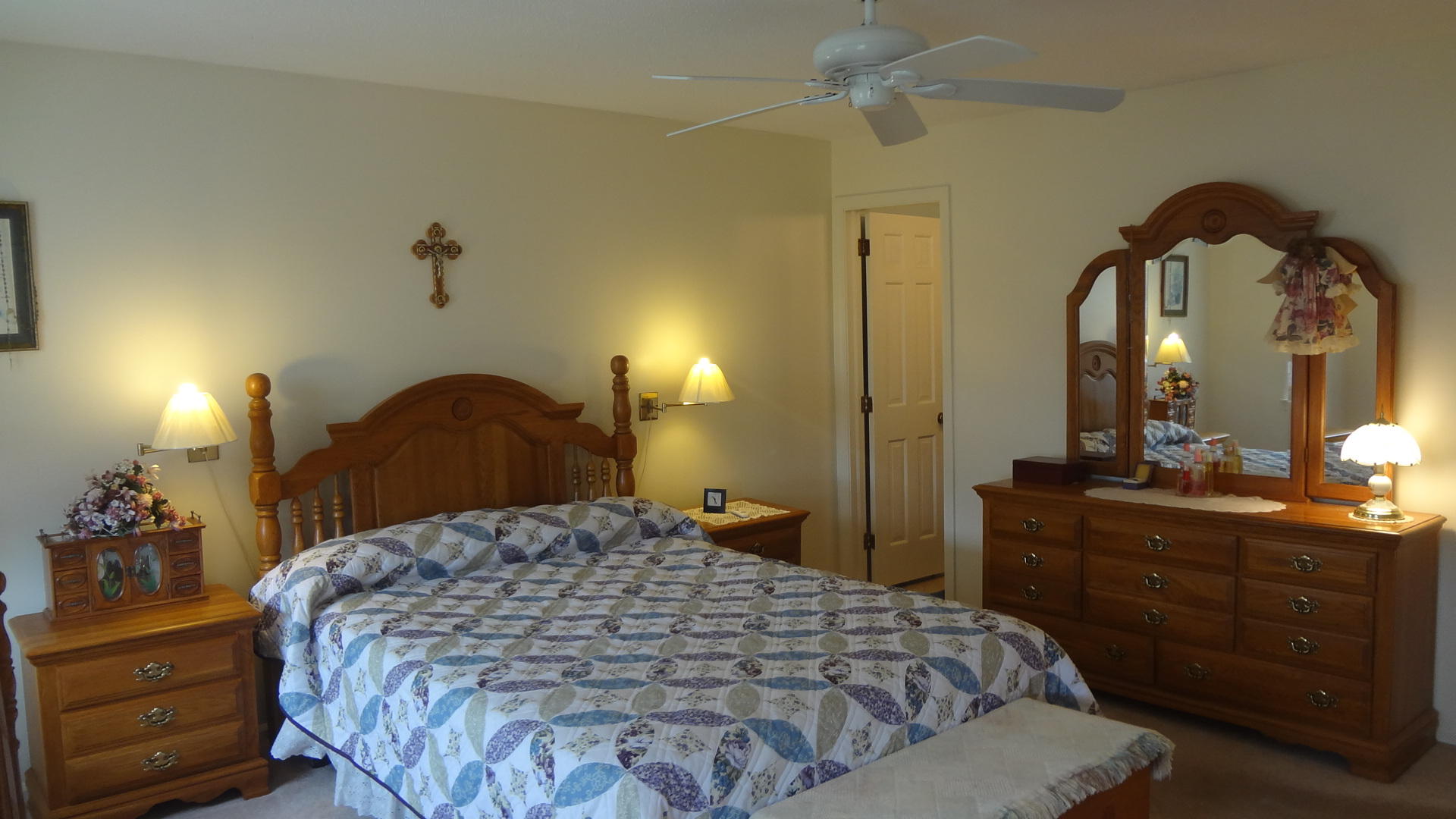 683 Old Post (rt 6a Main St ) Road, Unit 16 Dennis, MA 02638 - Photo 15 of 23 a bedroom with a bed and a dresser