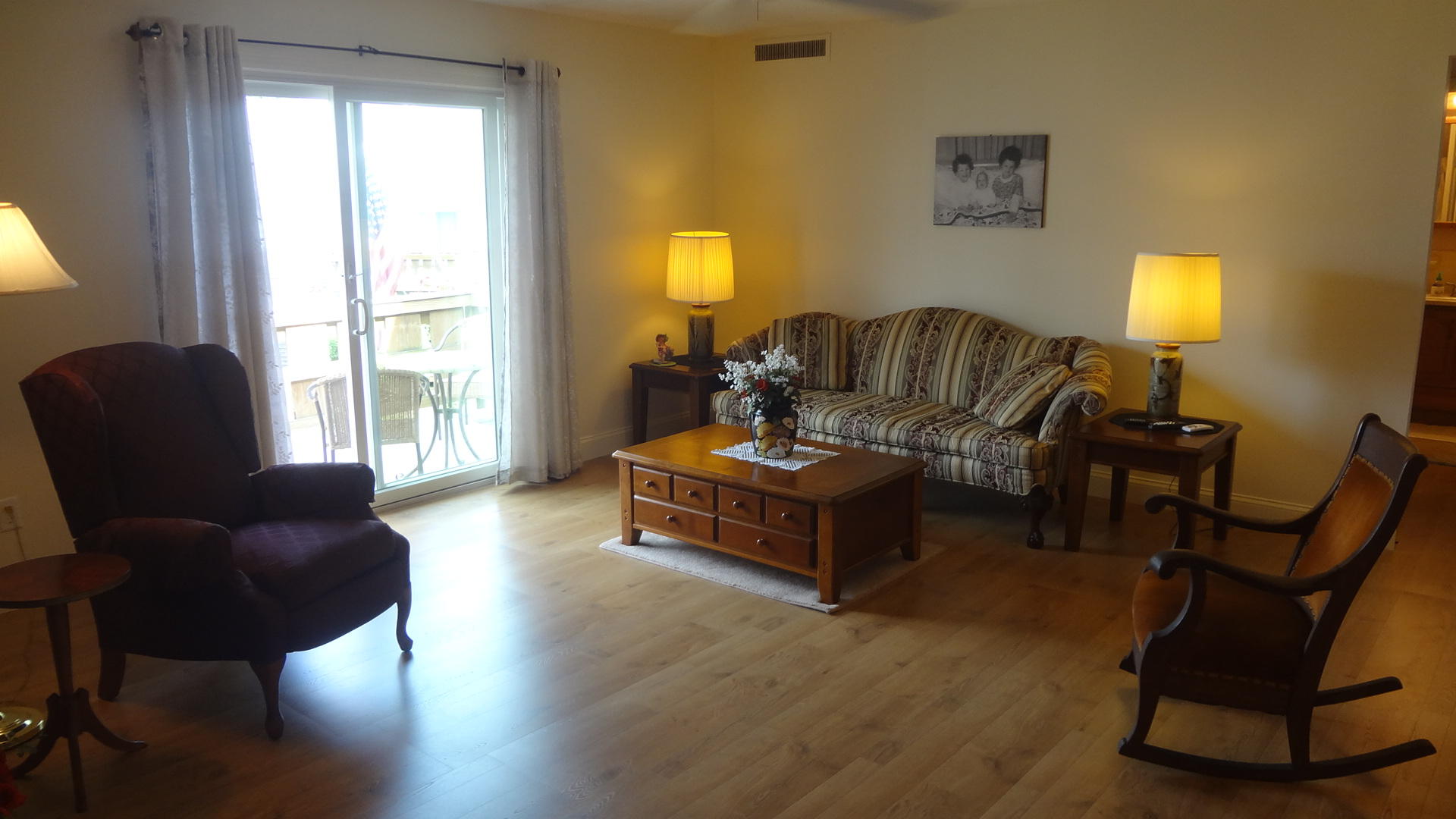 683 Old Post (rt 6a Main St ) Road, Unit 16 Dennis, MA 02638 - Photo 4 of 23 a living room with furniture and a window