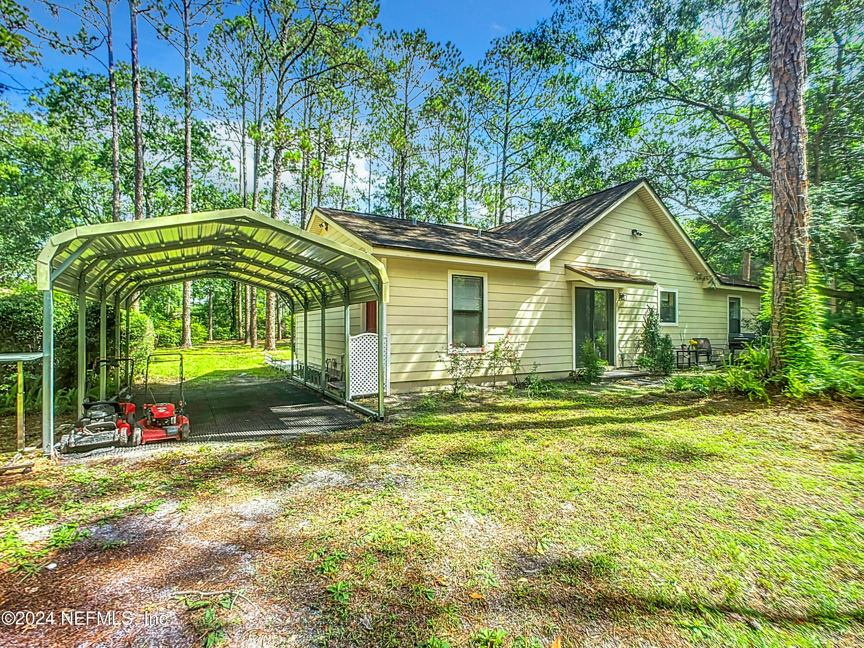 11486 Old Plank Road Jacksonville, FL 32220 - Photo 31 of 39 32 Back Yard
