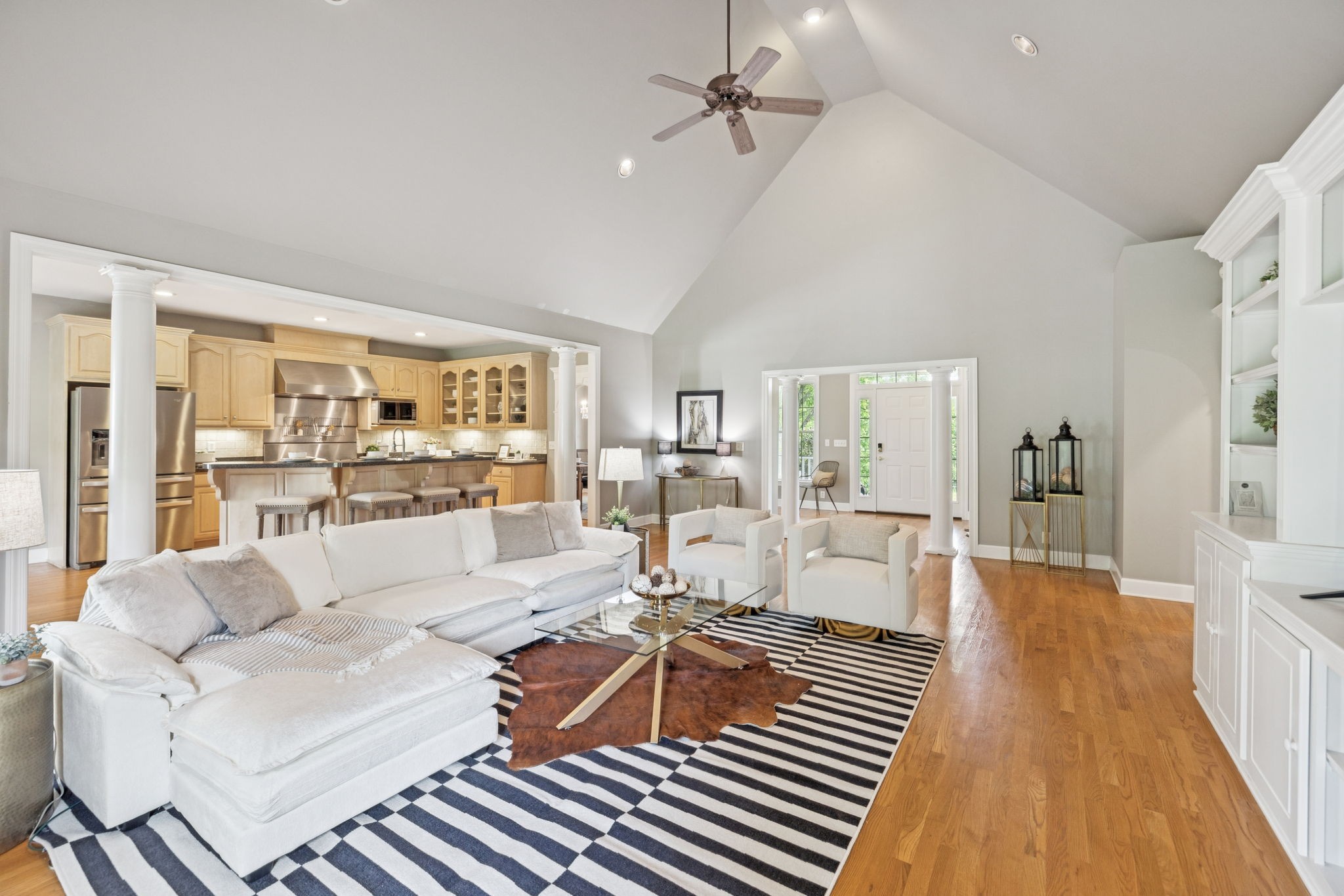 1387 Floyd Road Eagleville, TN 37060 - Photo 22 of 100 a living room with furniture and a large window