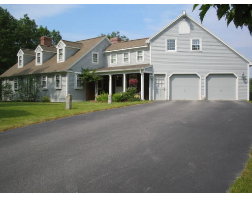 29 Charles Road Groton, MA 01450 - Photo 1 of 9 Gallery Image 1