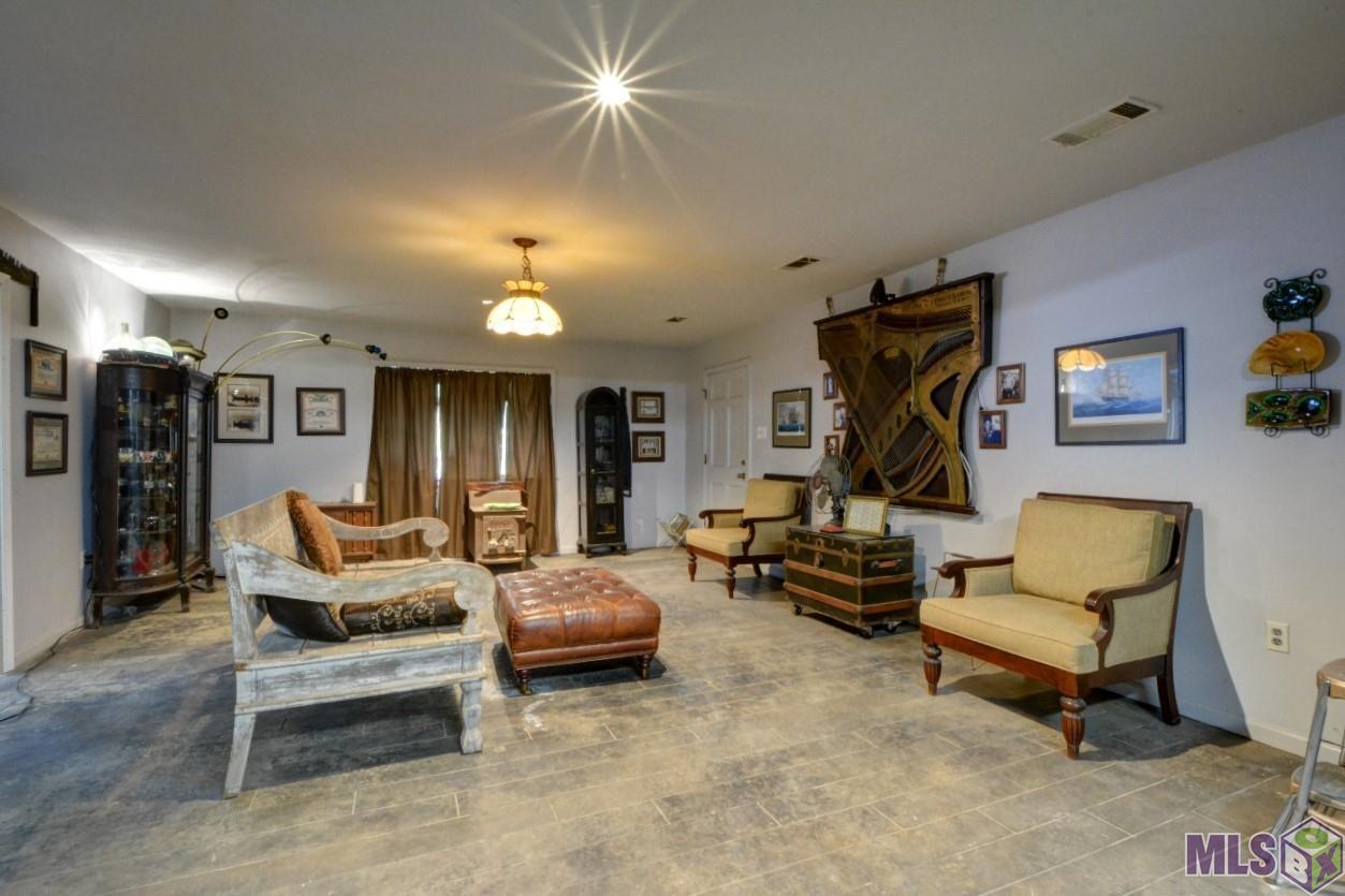 35087 Bend Road Denham Springs, LA 70706 - Photo 7 of 25 Gallery Image 7
