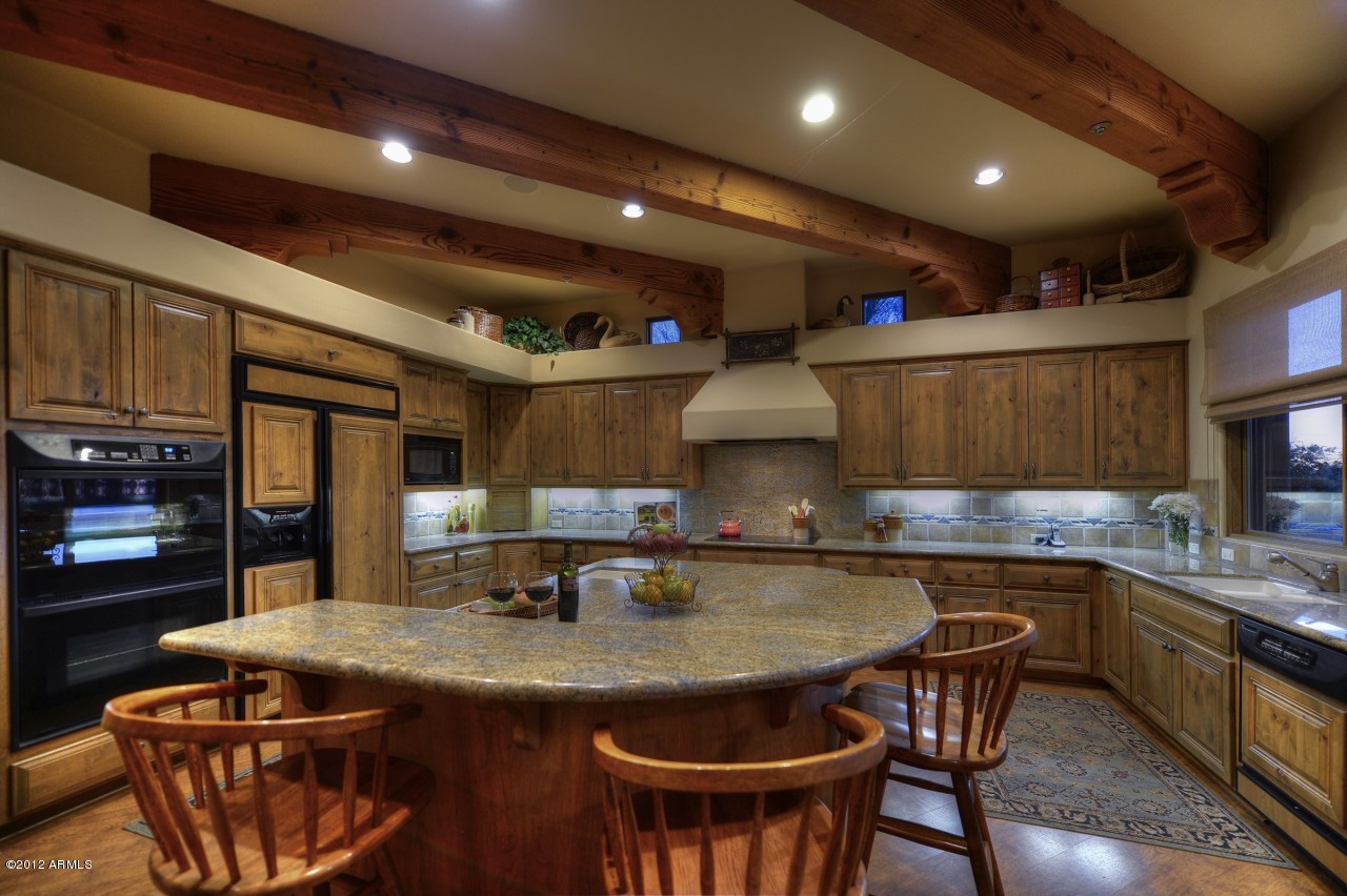 10040 East Happy Valley Road, Unit 431 Scottsdale, AZ 85255 - Photo 8 of 33 Kitchen Bar